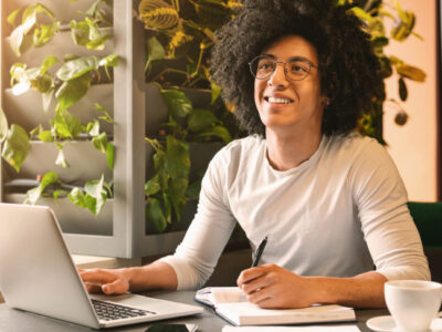 Novas regras de saúde mental e ergonomia: prepare sua empresa