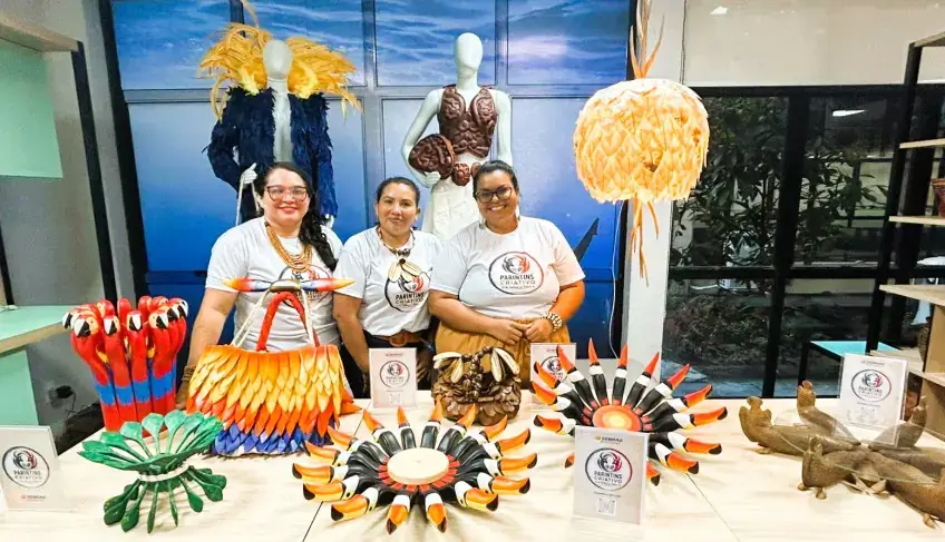 Sebrae transforma lixo do Festival de Parintins em design e renda