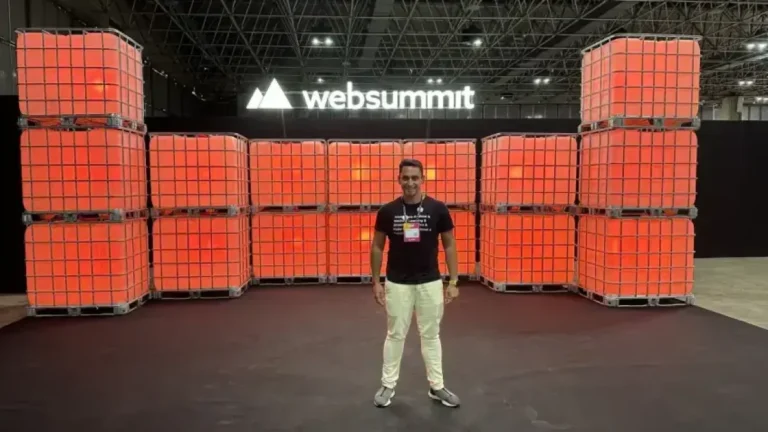 Startups brasileiras buscam expansão no Web Summit Rio